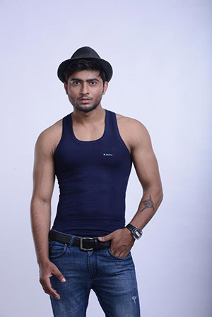 Men’s Vest AMP_7457
