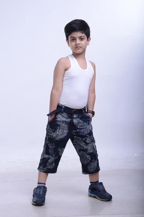 Kid’s Vest AMP_7492